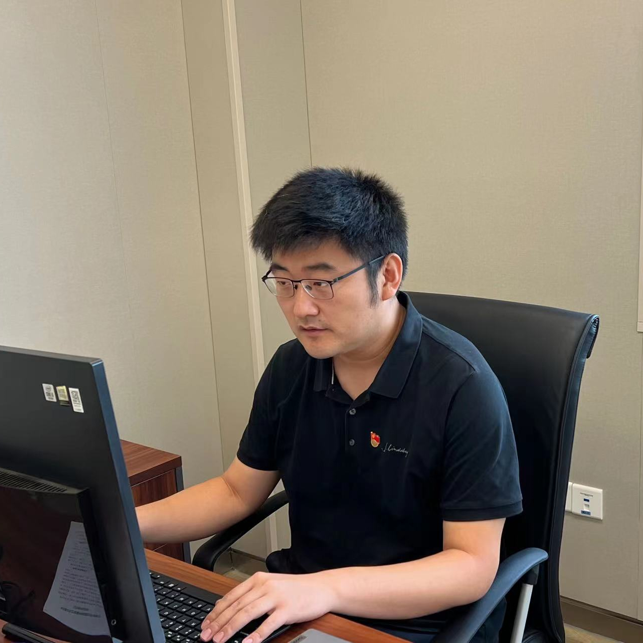 2 wang.jpeg 2 wang.jpeg